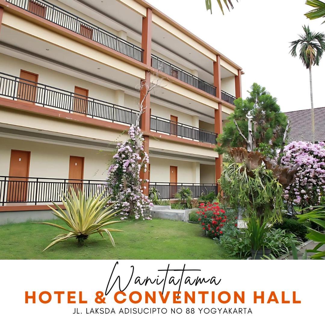 Wanitatama Hotel & Convention Hall Pakualaman Exterior foto
